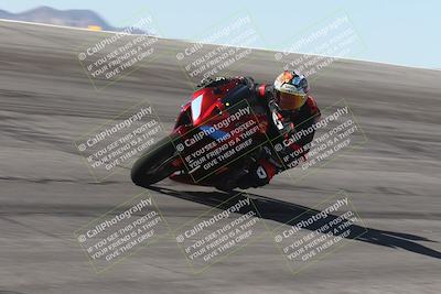 media/Oct-13-2025-Moto Forza (Mon) [[a66d839500]]/3-B Group/Session 2 (Bowl)/